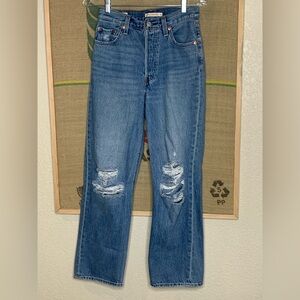 Levi's Ribcage Straight Ankle Button Fly  Jeans ladies 26